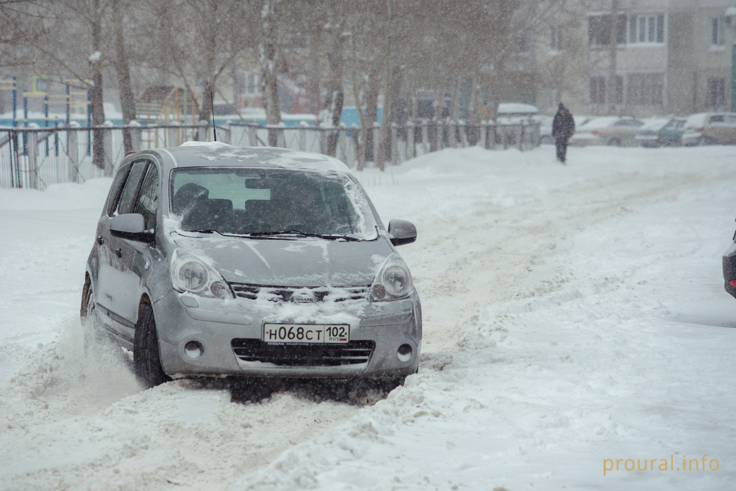 «Автомобилисты никому не уступают дорогу»: уфимцы пожаловались на наглых водителей