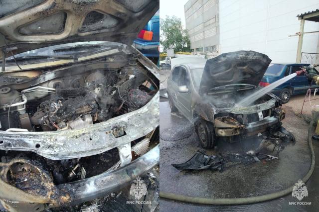 В Уфе на парковке загорелся автомобиль