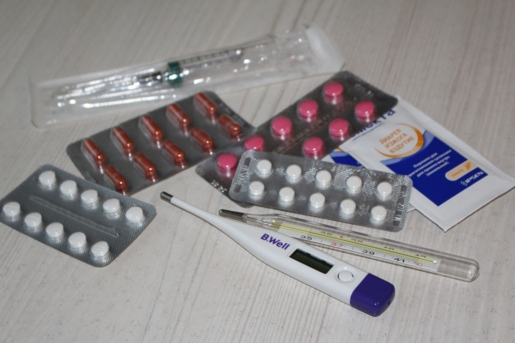 Домашняя аптечка уфимца: какие лекарства взять с собой на природу или в  путешествие