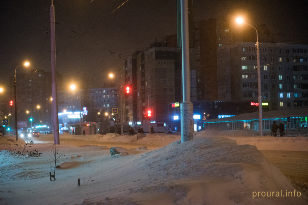 снег метель улица город дороги зима (9).JPG