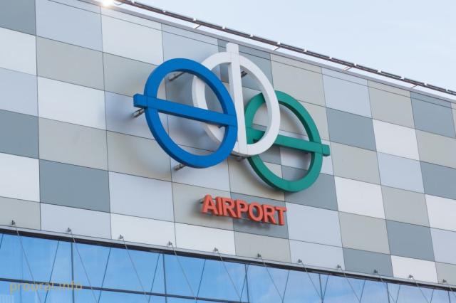 В аэропорту Уфы прокомментировали инцидент с «застрявшим› на взлетной полосе самолетом