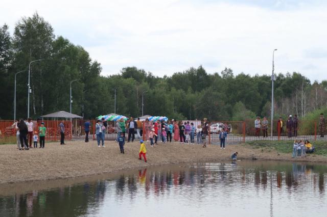 В селе Аскарово завершили первый этап благоустройства парка